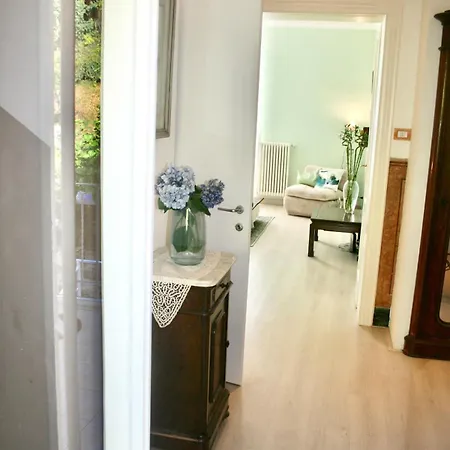 Deluxe Floor In Marina Côme